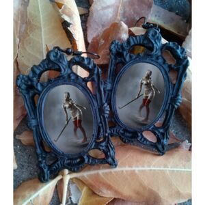 Silent Hill Earrings Bubble Head Nurse Horror Jewelry Halloween Pyramid Head